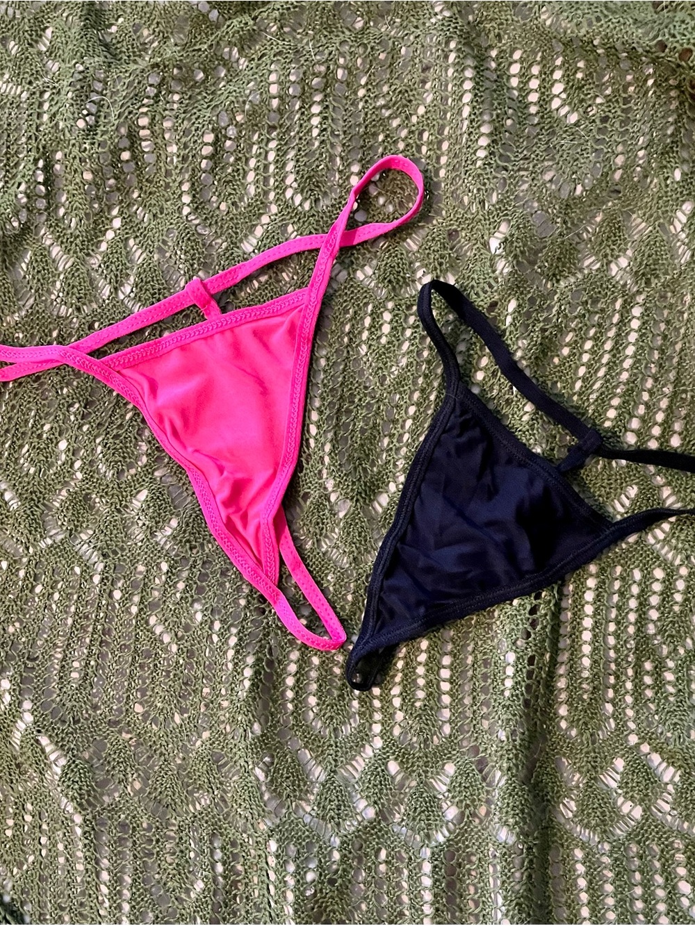 Women’s 2-pack Pink & Black G-String